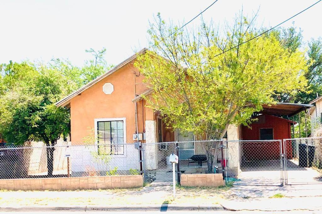 Eagle Pass Downtown House Vila Exterior foto
